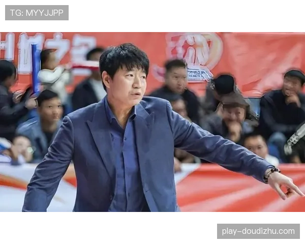 山东主帅邱彪明确轮换思路 以球员临场状态定出场时间